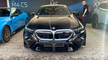 BMW M5 G90