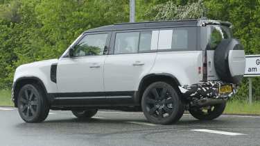 Land Rover Defender 2027 rear