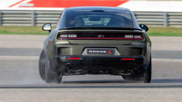 Dodge Charger Sixpack