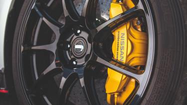 Nissan GT-R Nismo brakes