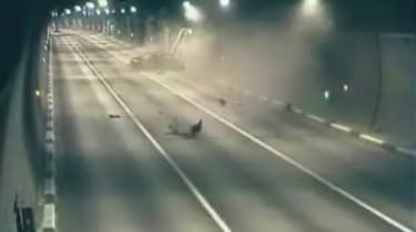 Tunnel car crash on VVTV