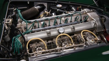 Aston Martin DB4 GT - engine
