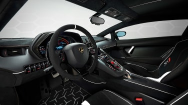 Lamborghini Aventador SVJ - interior