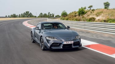 Toyota GR Supra 6MT – front tracking high