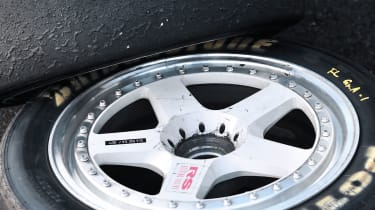 Nissan Skyline GT-R wheels