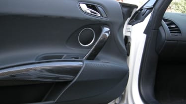 Audi R8 Spyder passenger door