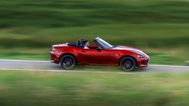 Mazda MX-5 side