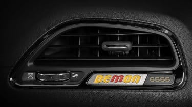 Dodge Challenger SRT Demon 170 - interior badge