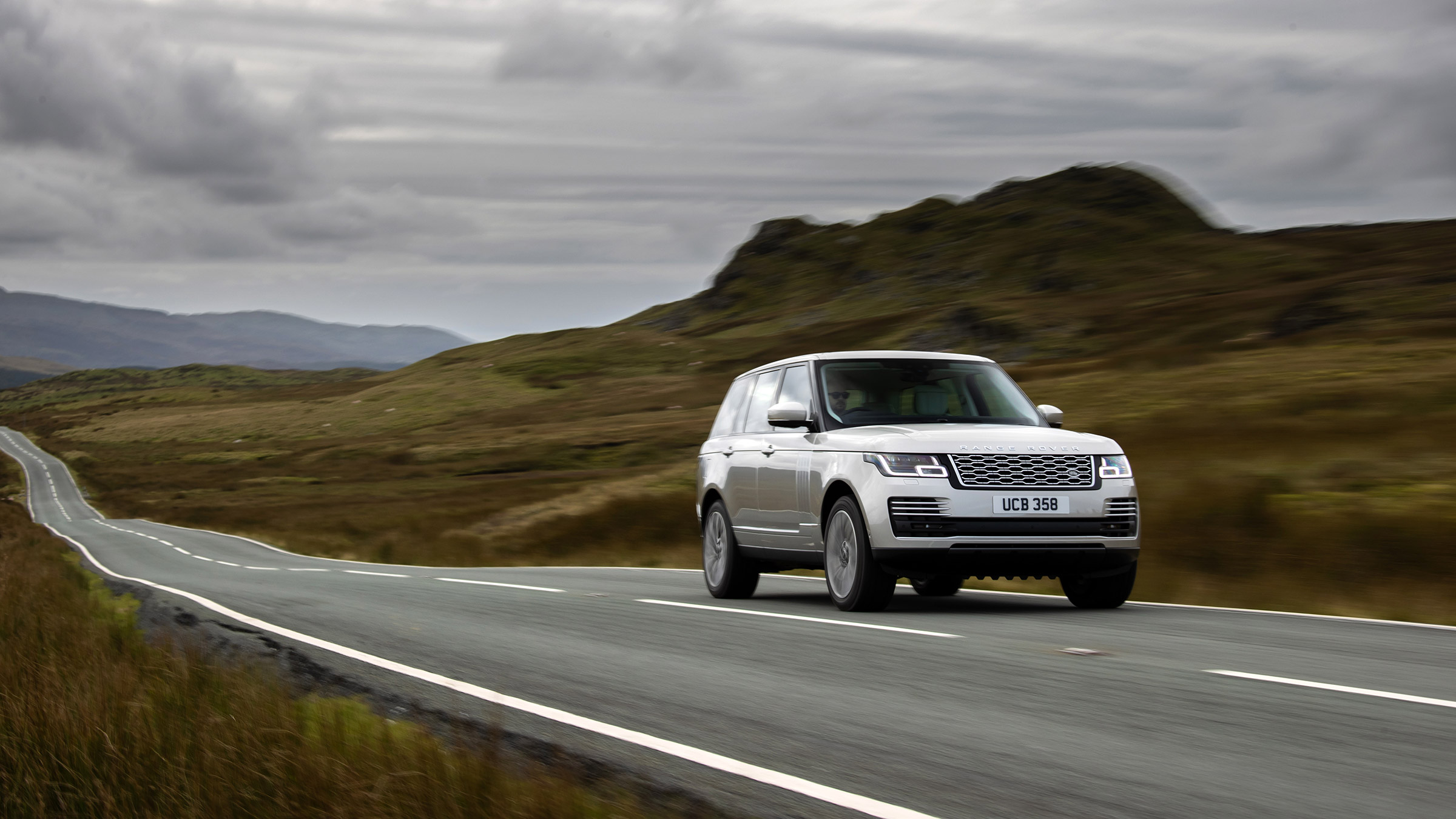 RANGE ROVER SPORT ENHANCED WITH SPECIAL-EDITION MODELS AND POWERFUL NEW  STRAIGHT-SIX MILD-HYBRID DIESELS