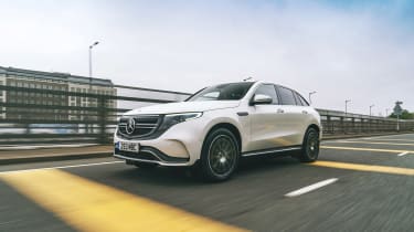 Mercedes EQC - tracking