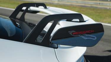 2025 Porsche 911 GT3 wing