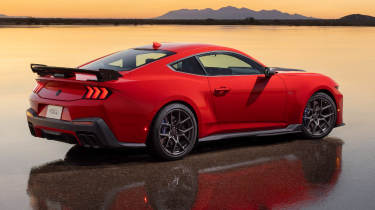 Ford Mustang Dark Horse SC