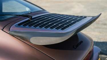 Porsche 911 3.2 Carrera wing