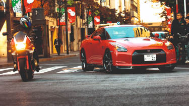 Nissan GT-R front