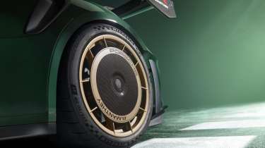 Porsche 911 GT3 RS Manthey Kit wheels