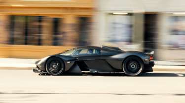 Aston Martin Valkyrie Le Mans