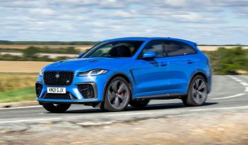 Jaguar F-Pace SVR