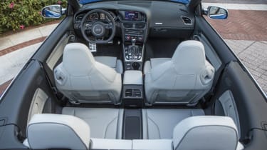 2013 Audi RS5 Cabriolet interior