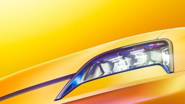 Renault 5 – headlight