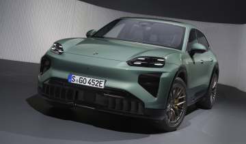 New Porsche Cayenne Electric – front