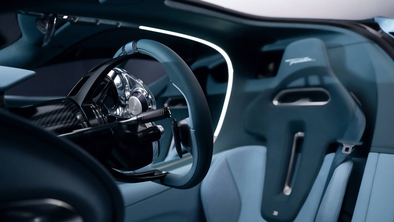 Bugatti%20Tourbillon%20reveal%20pictures-15.jpg