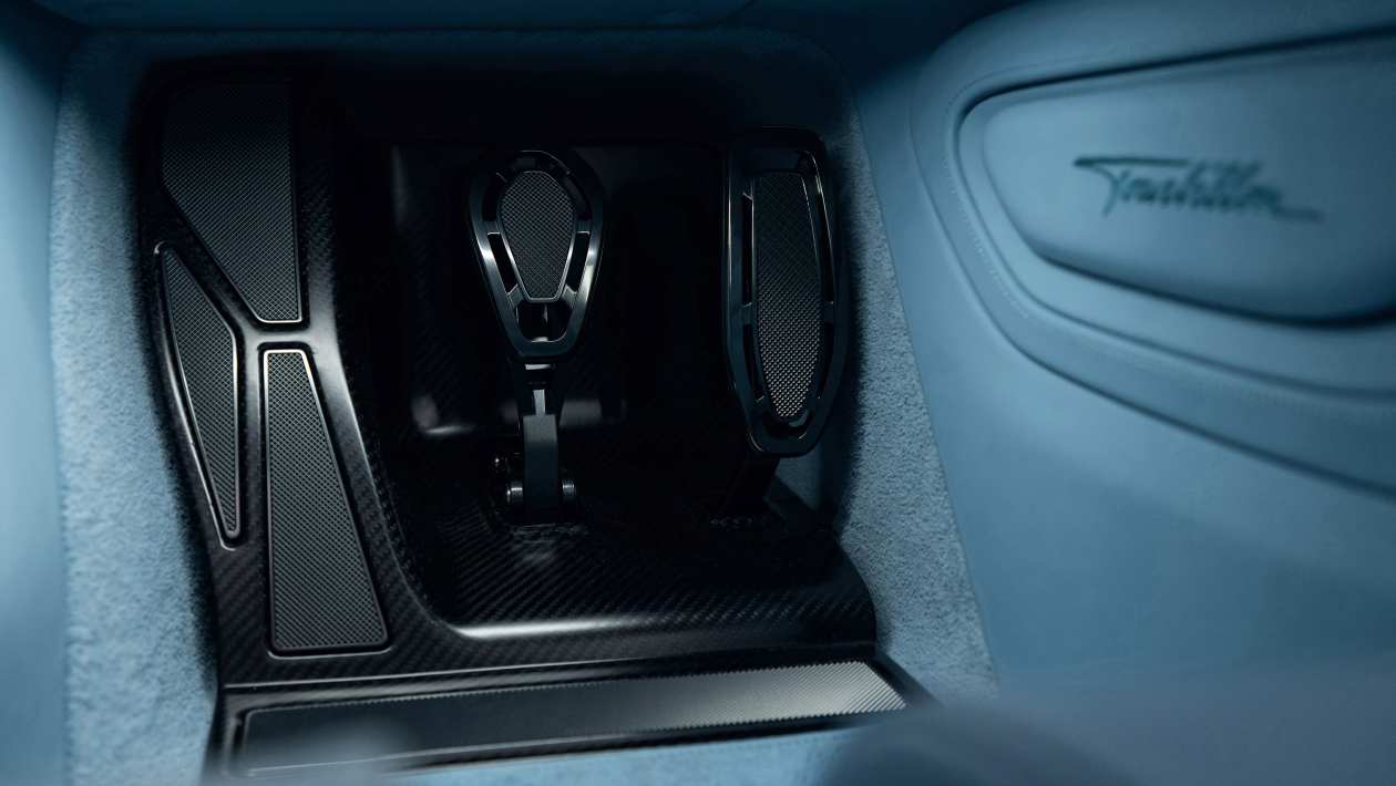 Bugatti%20Tourbillon%20reveal%20pictures-19.jpg
