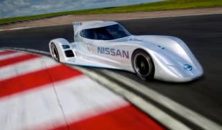Nissan ZEOD RC electric Le Mans racer cornering
