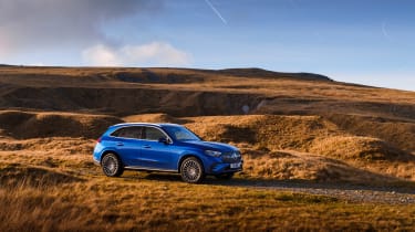 2025 Mercedes-Benz GLC 