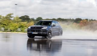 2018 Porsche Cayenne Turbo - Front