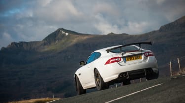 Jaguar XKR-S GT - driving