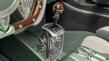 Pagani Huayra Codalunga Speedster gearlever