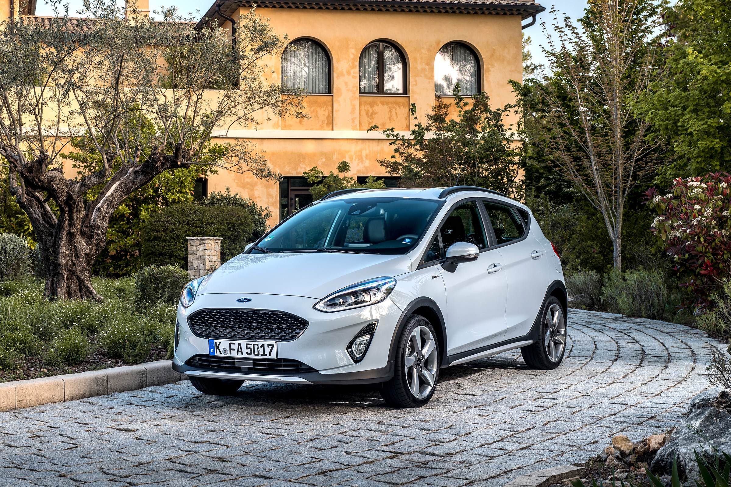 Ford Fiesta Active Review Pictures Evo