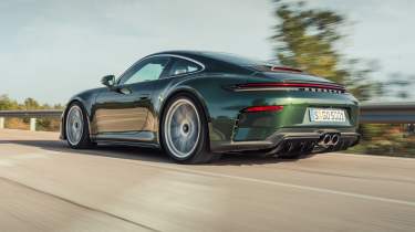 992.2 Porsche 911 GT3 Touring