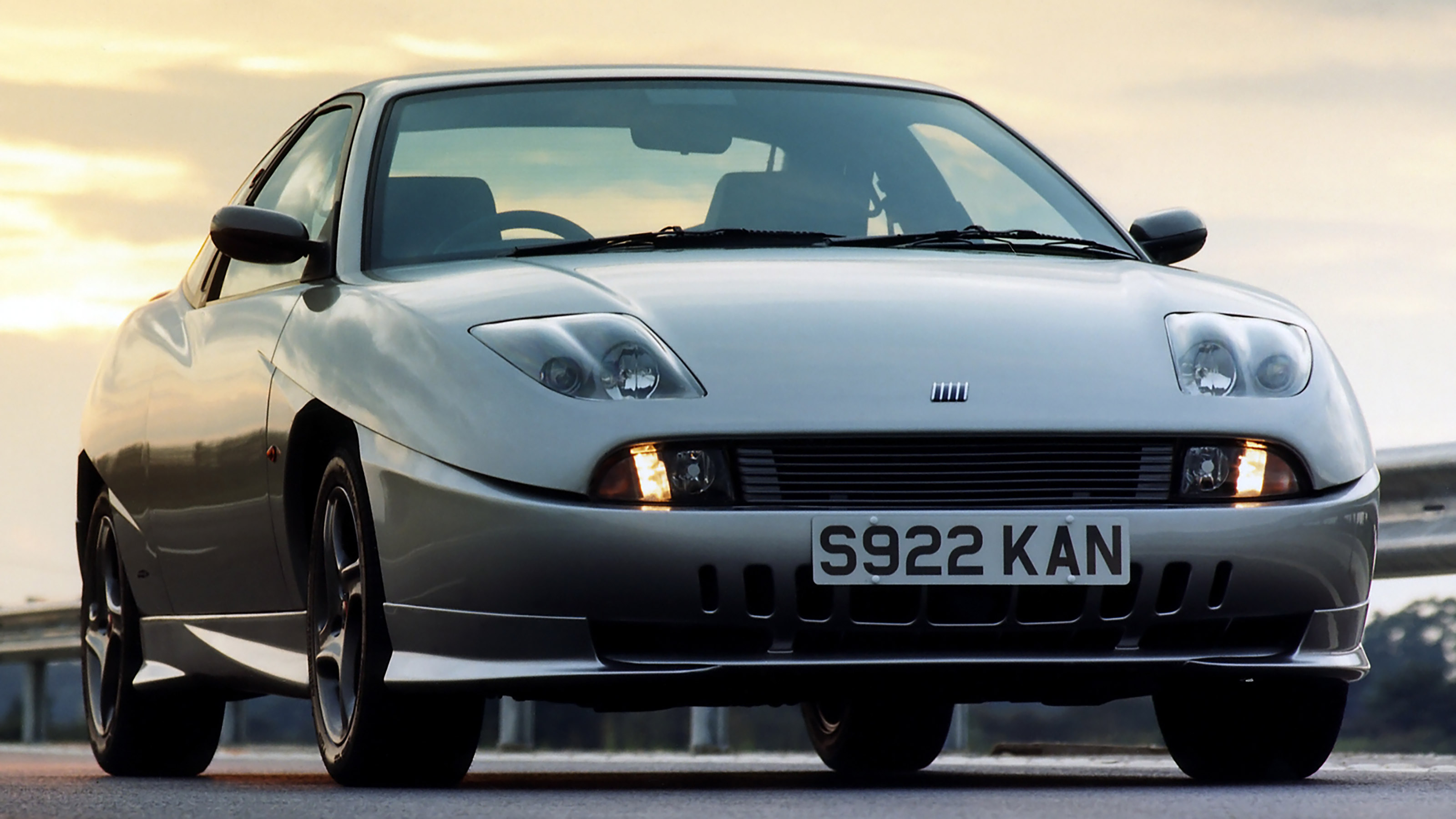 Top 101+ images fiat coupe pininfarina - In.thptnganamst.edu.vn