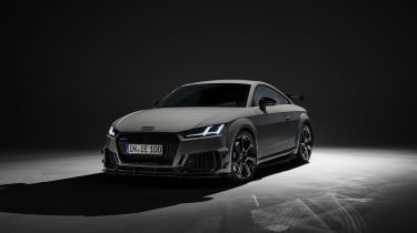 Audi TT RS IE – studio nose