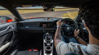 Porsche 911 GT3 RS – interior