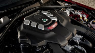Alfa Romeo Giulia Quadrifoglio – engine 