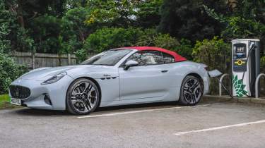 Maserati GranCabrio Folgore charging
