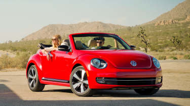 Volkswagen Beetle Cabriolet to launch at LA motor show