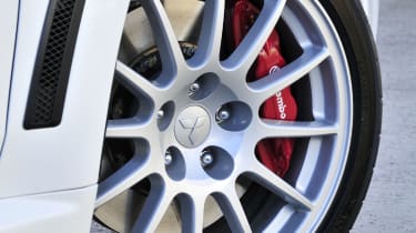 Mitsubishi Evo X RS wheel