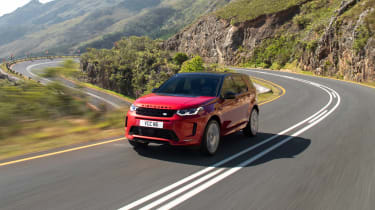 Land Rover Discovery Sport - front quarter