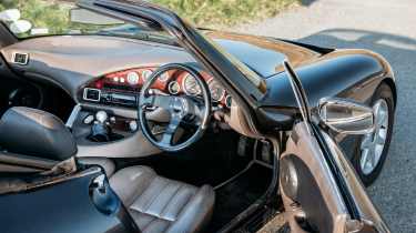 TVR Griffith interior