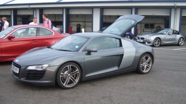 Audi R8