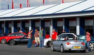 RS4, Sagaris and Z4