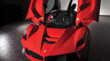 Ferrari LaFerrari - Front