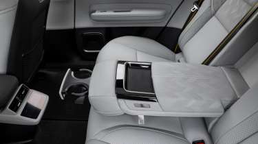 Polestar 4 inside