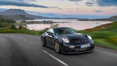 Porsche GT3 Touring front tracking