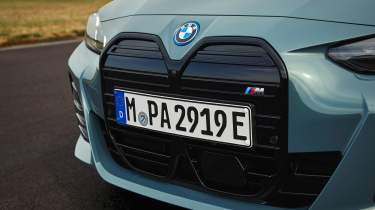 BMW i4 and 4-series Gran Coupe – grille