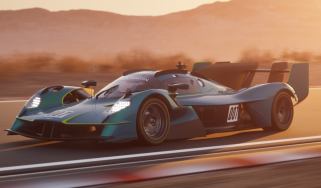 Aston Martin Valkyrie LM – front