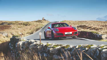 Porsche 991 Carrera front